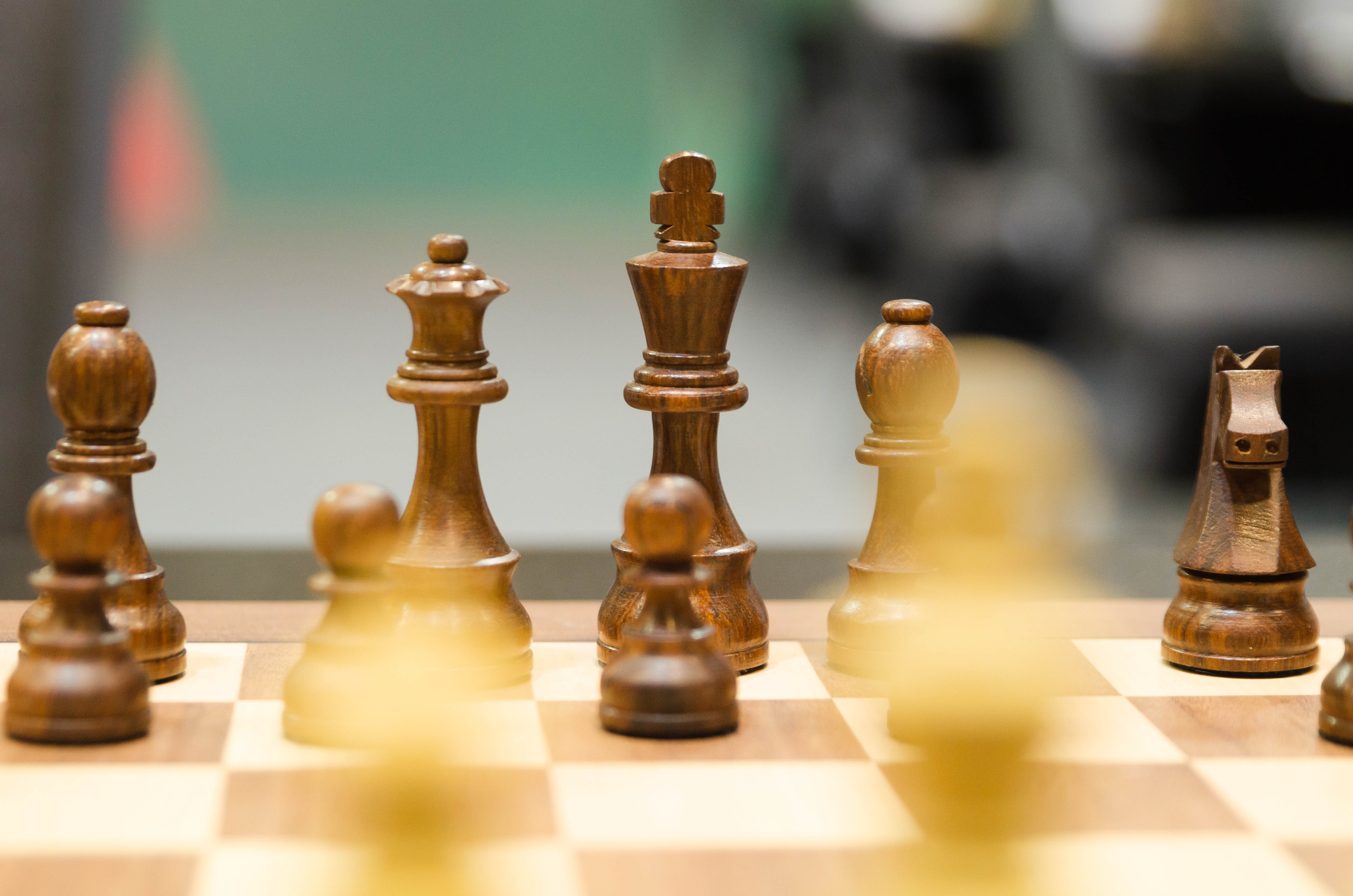 Escena ajedrec&iacute;stica decorativa